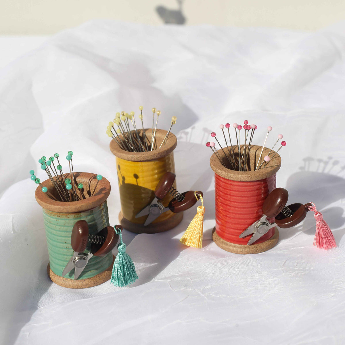 Hasami Magnetic Pin Holder - Itoma Japanese Craft Studio