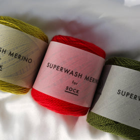 Buy vermilion Super Wash Merino