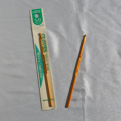 Clover crochet hook 3.0mm