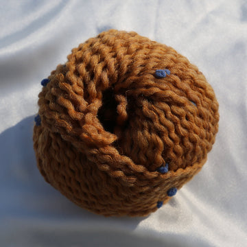 pompom camel x blue